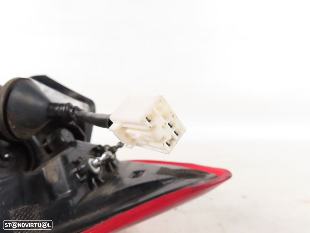 Farolim do Painel Esquerdo/Trás Seminovo/ Original HYUNDAI i30 (PDE, PD)/HYUNDAI... - 4