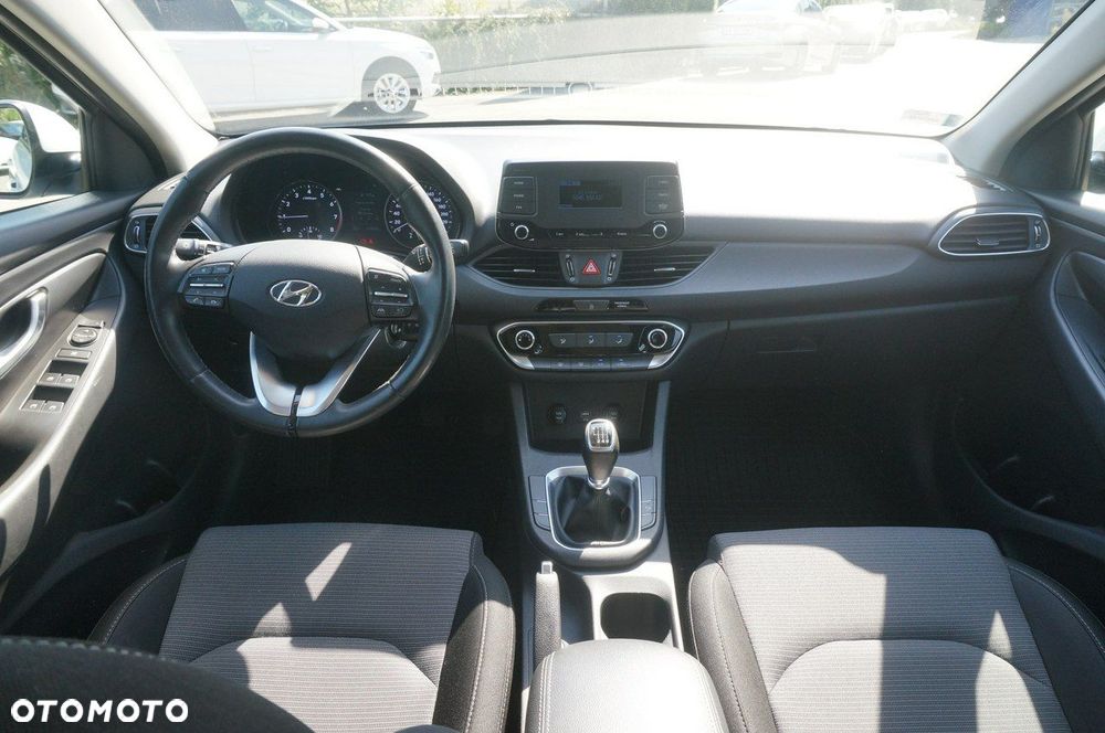Hyundai i30 1.0 T-GDI Modern - 10