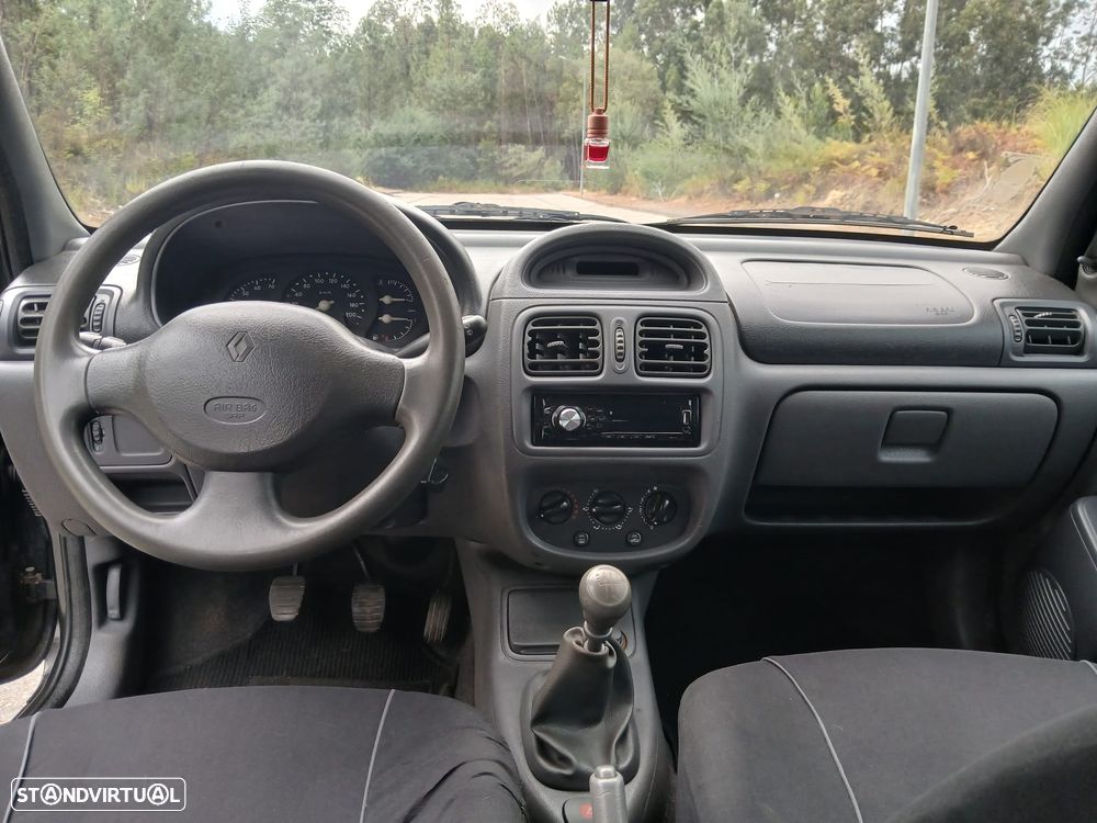 Renault Clio 1.2 - 7