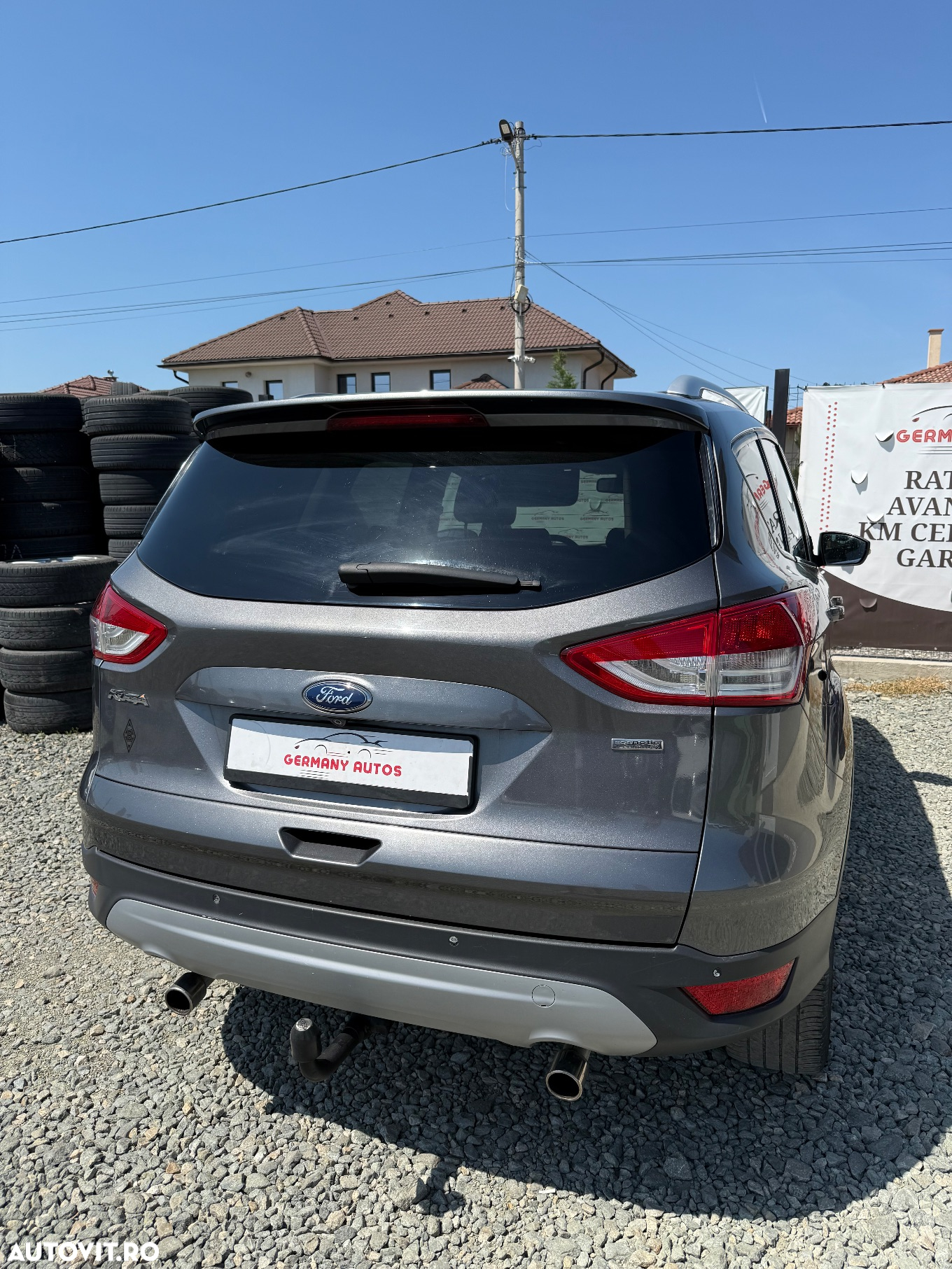 Ford Kuga 1.6 EcoBoost 2x4 Titanium - 27