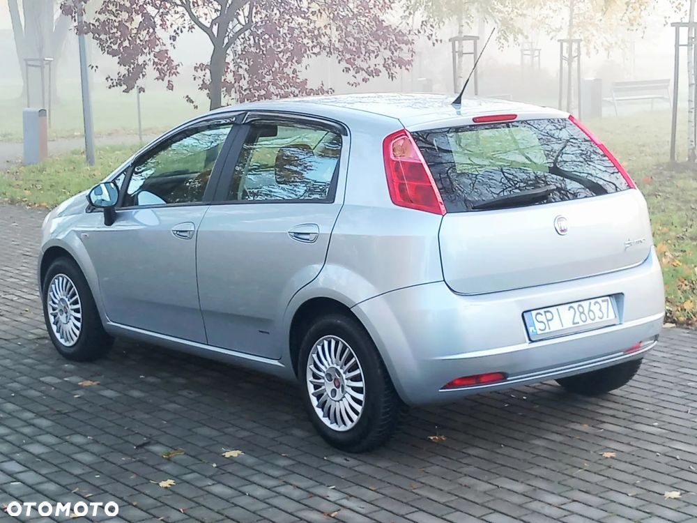 Fiat Grande Punto 1.2 8V Estiva - 3