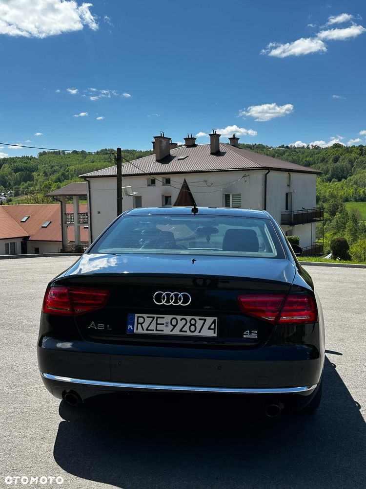 Audi A8 4.2 FSI L Quattro - 10