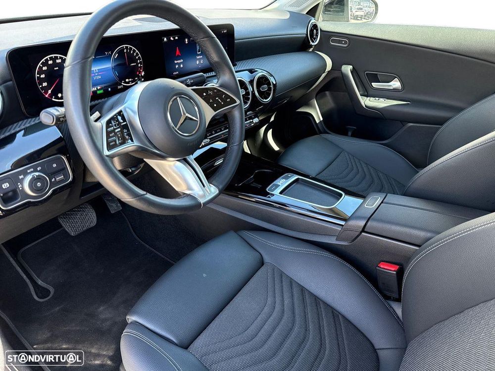 Mercedes-Benz CLA 250 - 10