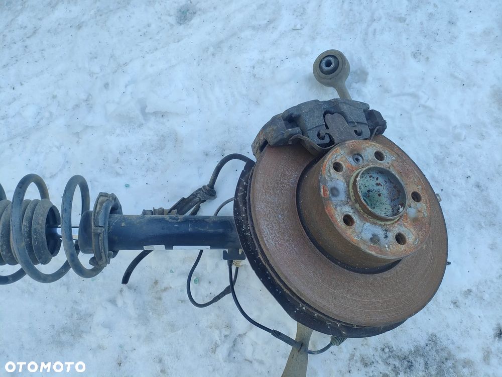 BMW E90 E91 LIFT 2.0 B ZWROTNICA AMORTYZATOR LEWY PRZÓD - 3
