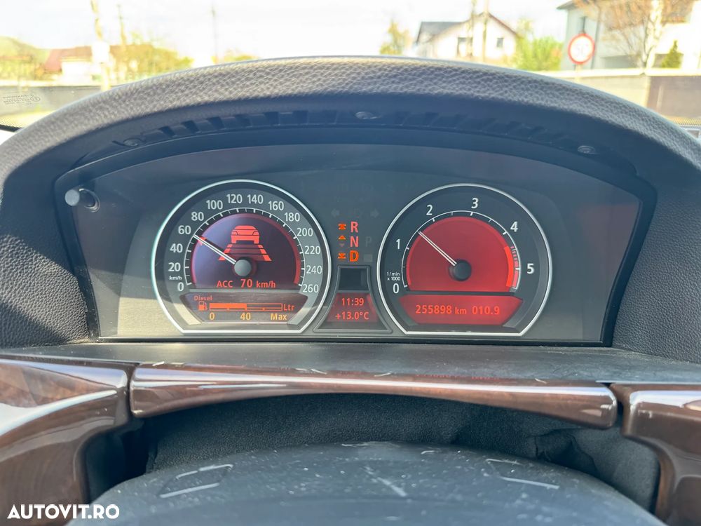 BMW Seria 7 730d A - 21