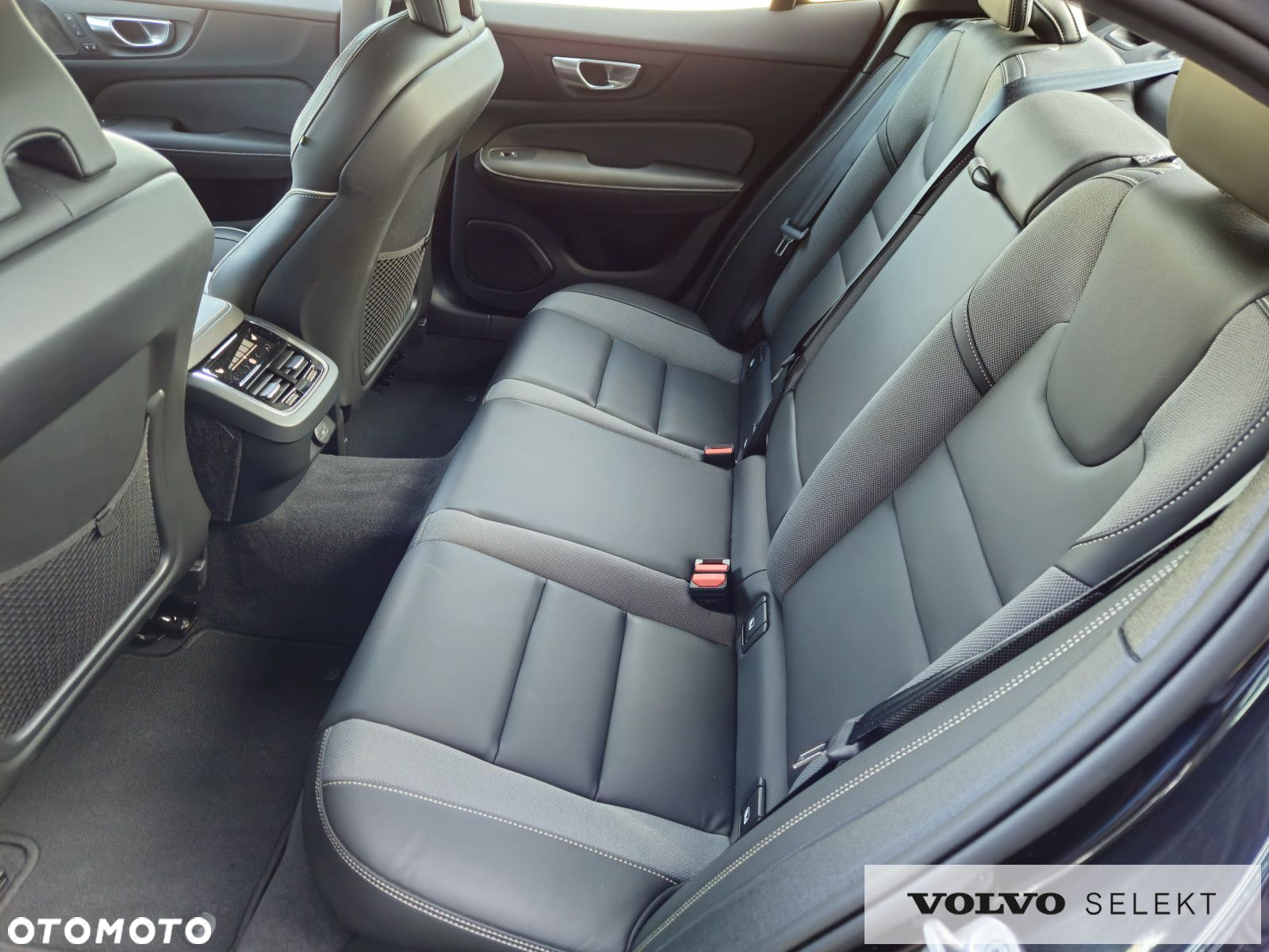 Volvo S60 - 32