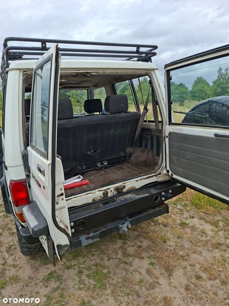 Toyota Land Cruiser LJ70 Turbo - 8