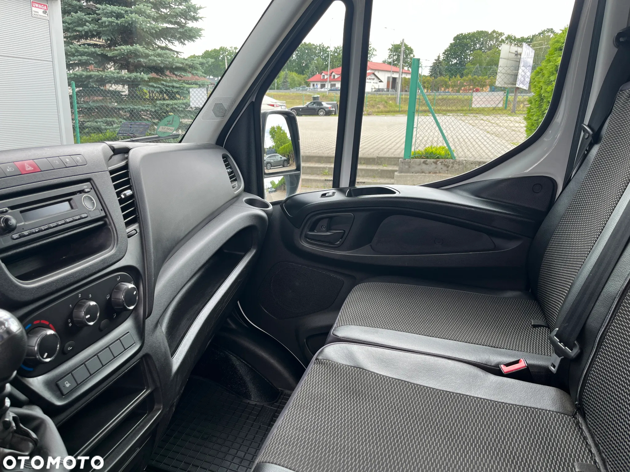 Iveco DAILY 35S12V - 8