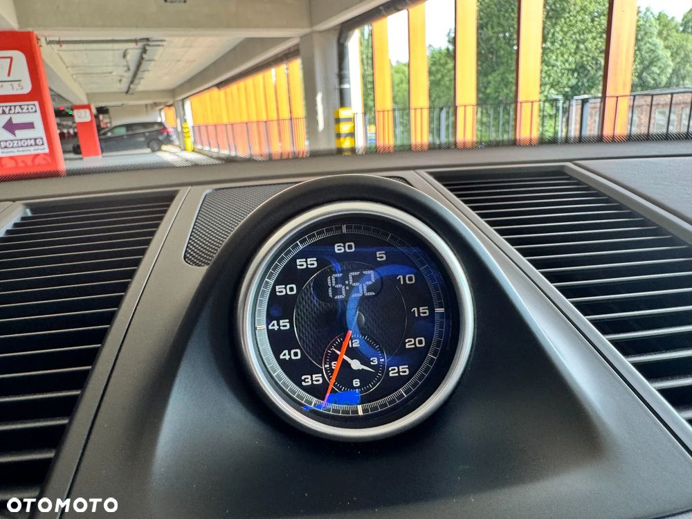 Porsche Macan - 13