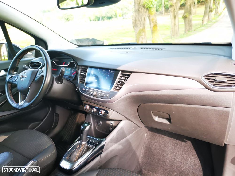 Opel Crossland X - 10