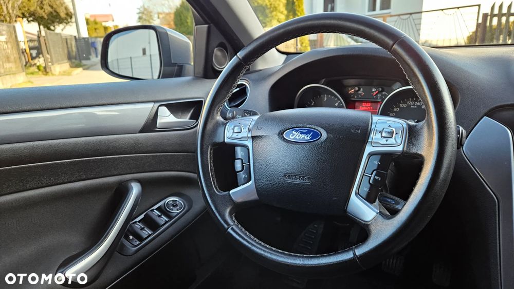 Ford Mondeo 1.6 TDCi Business Edition - 21