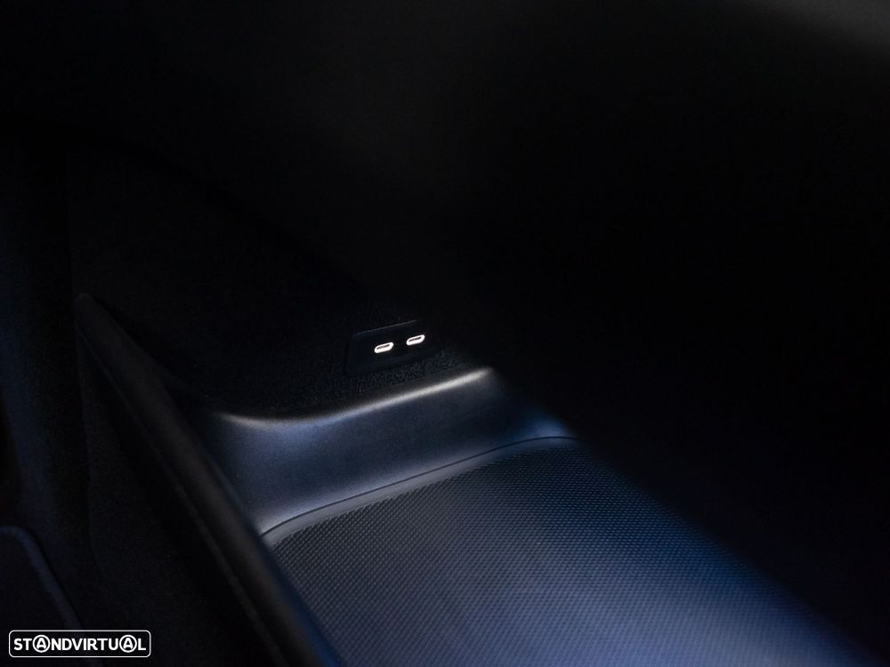 Mercedes-Benz EQE 350+ - 28