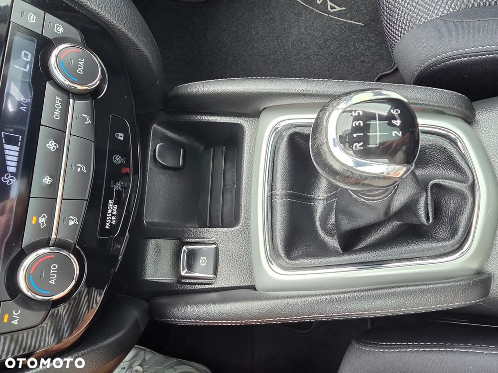 Nissan Qashqai 1.2 DIG-T N-Tec - 24