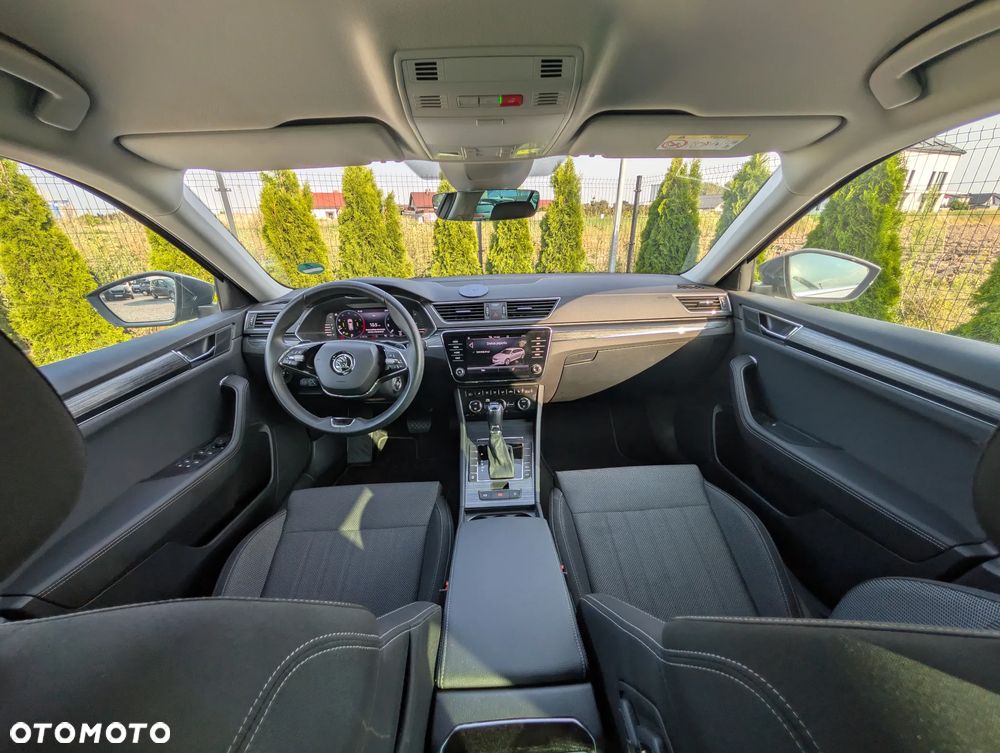Skoda Superb 1.5 TSI DSG Ambition - 19