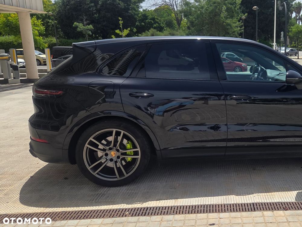 Porsche Cayenne - 15