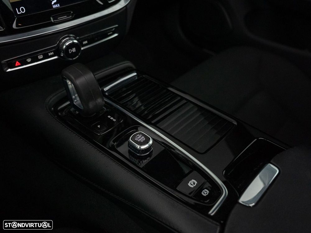 Volvo V60 2.0 T6 AWD TE Inscription Expression - 26