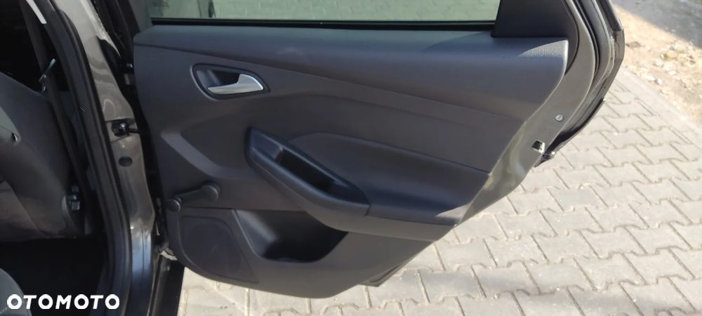 Ford Focus 1.0 EcoBoost Edition - 26