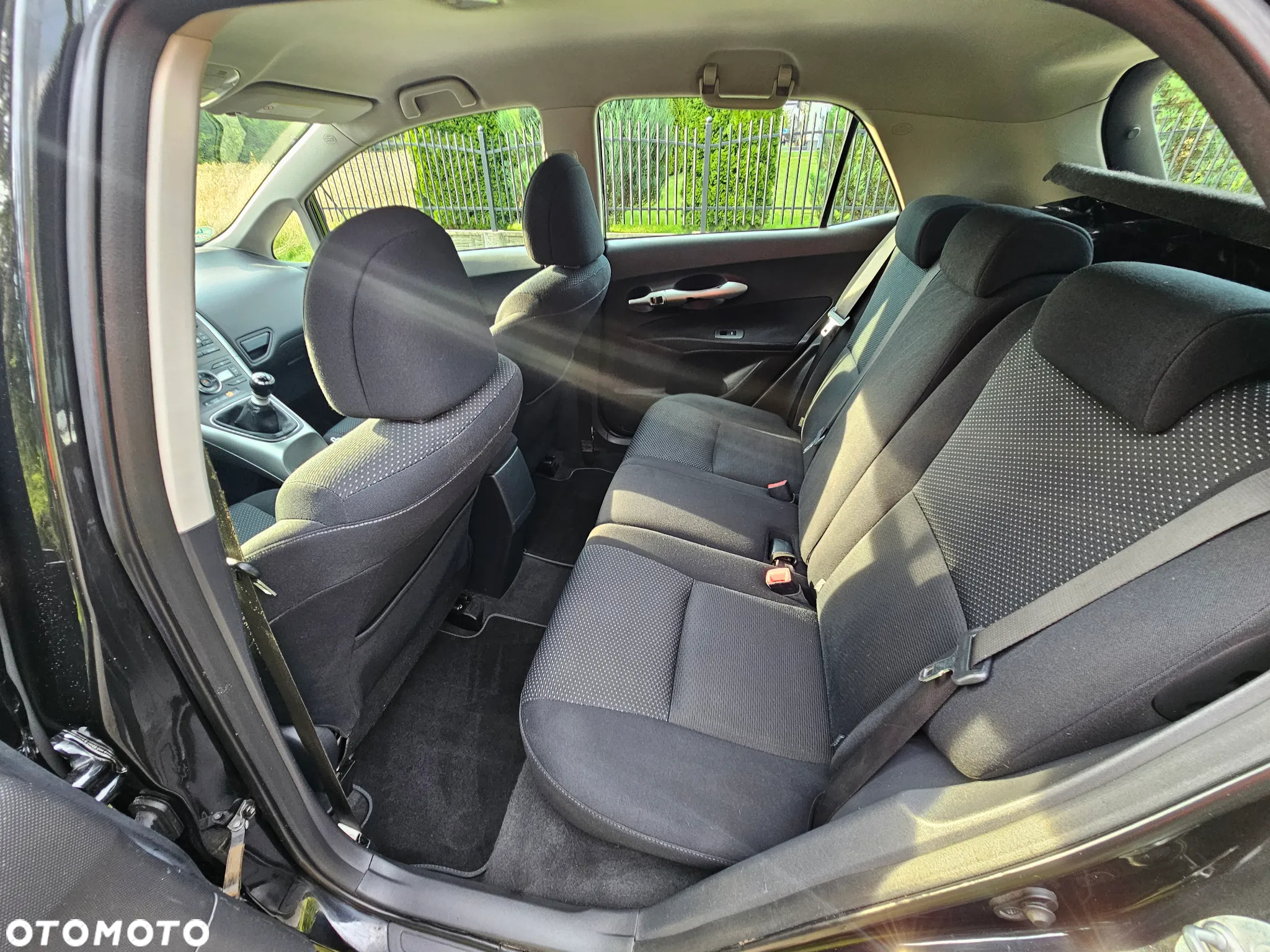 Toyota Auris 1.6 Executive - 10