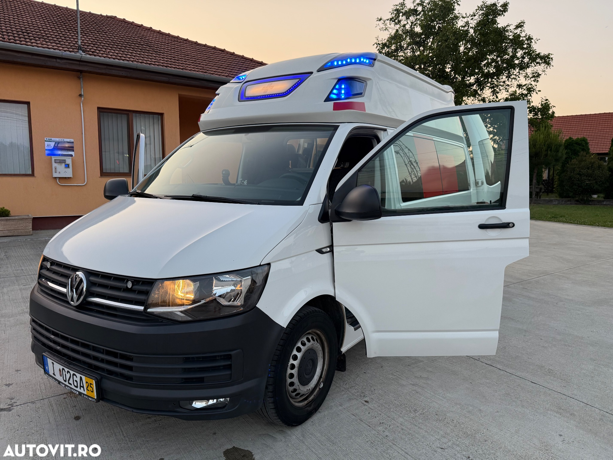 Volkswagen Transporter California T6.1 Coast Edition - 32