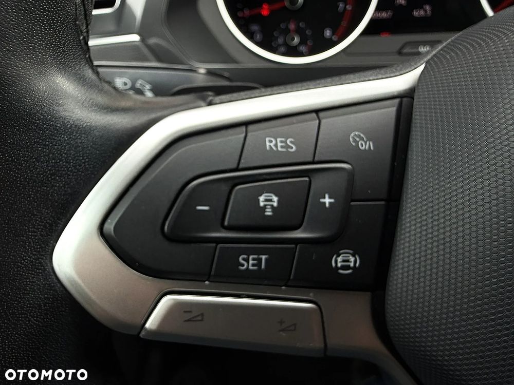 Volkswagen Tiguan 1.5 TSI EVO Life DSG - 23