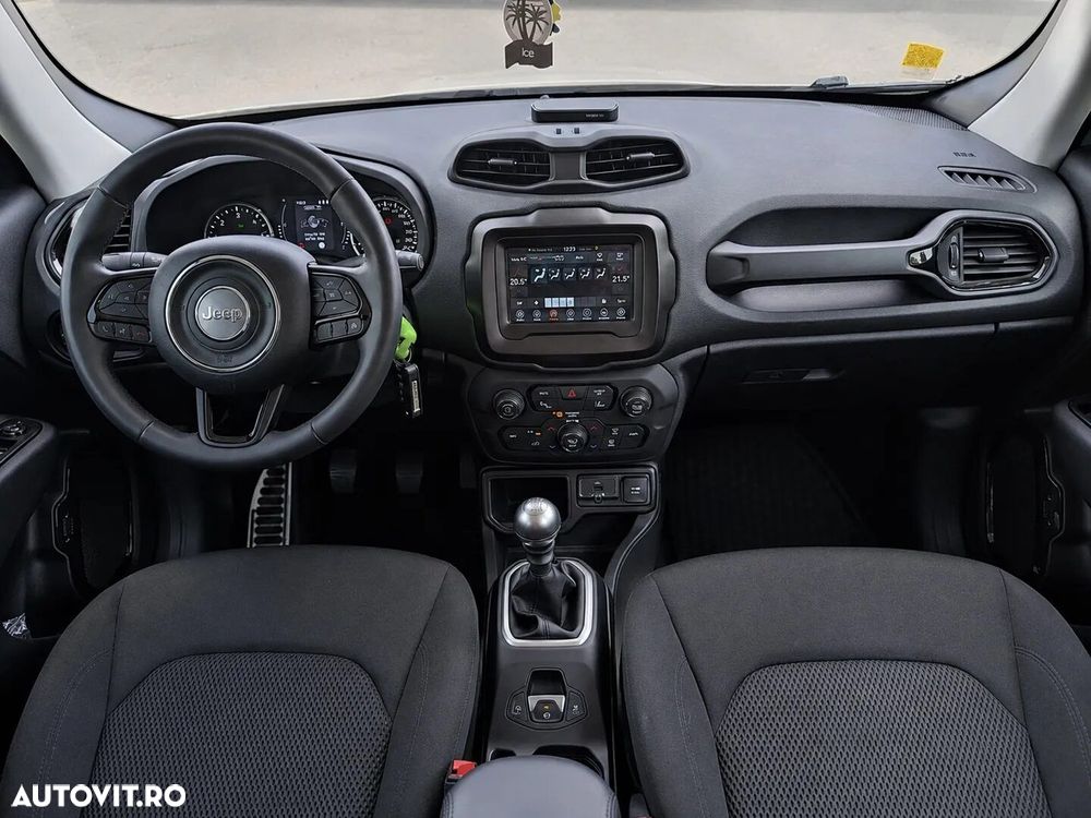 Jeep Renegade - 9