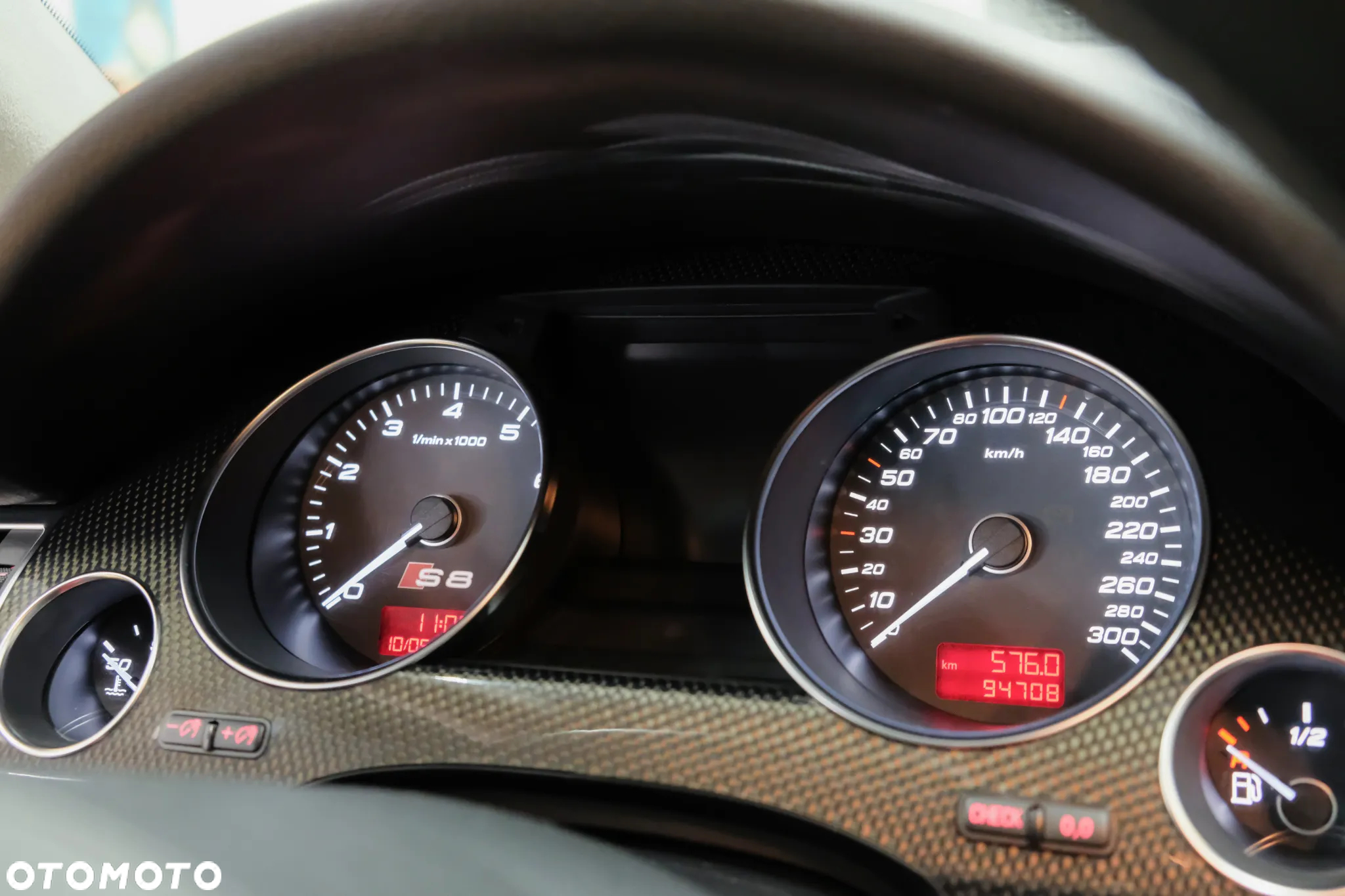 Audi S8 5.2 FSI Quattro - 21