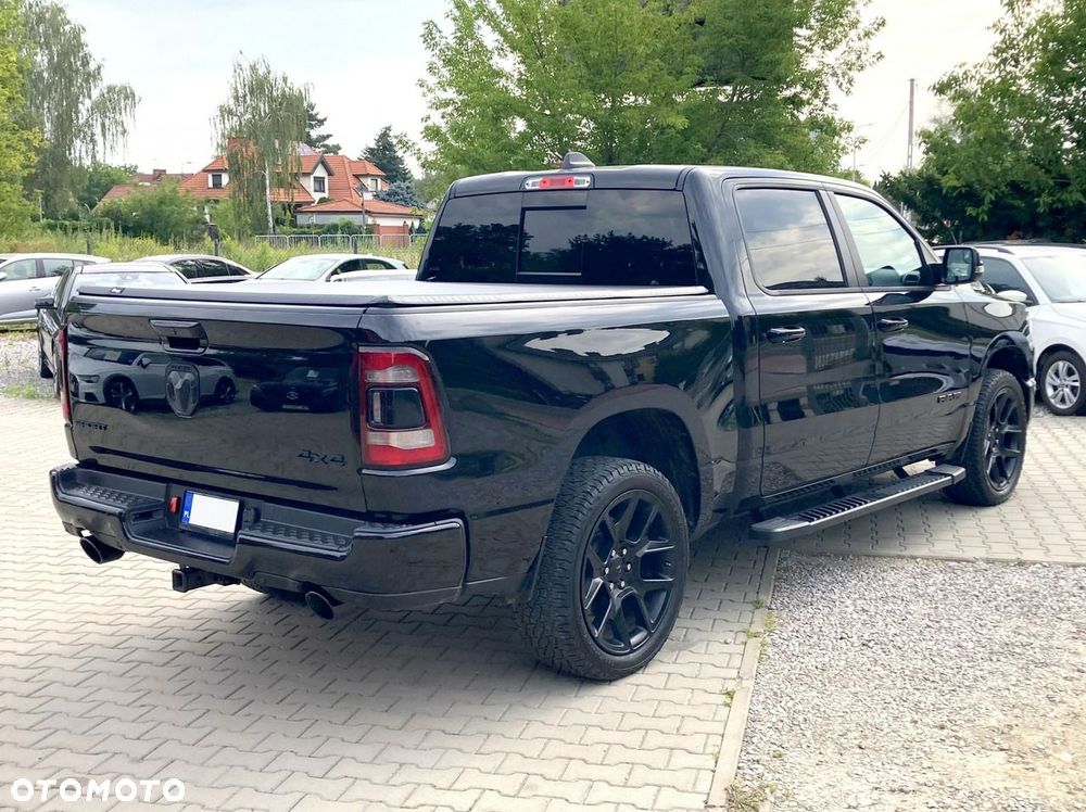 RAM 1500 Crew Cab Sport - 7