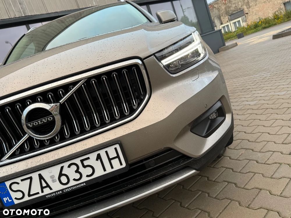 Volvo XC 40 - 32