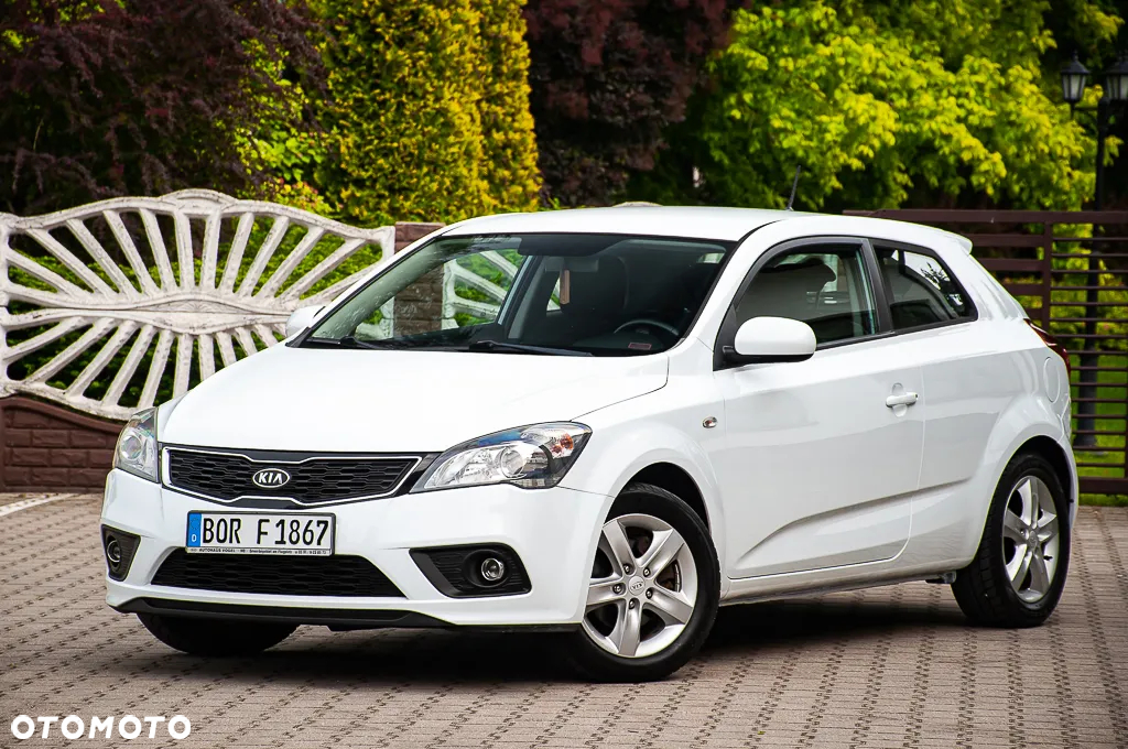 Kia ProCeed pro Ceed 1.4 CVVT Dream-Team Edition - 5