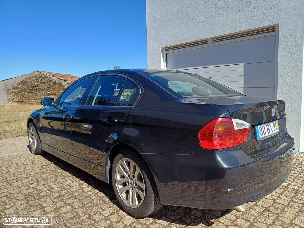 BMW 320 - 8
