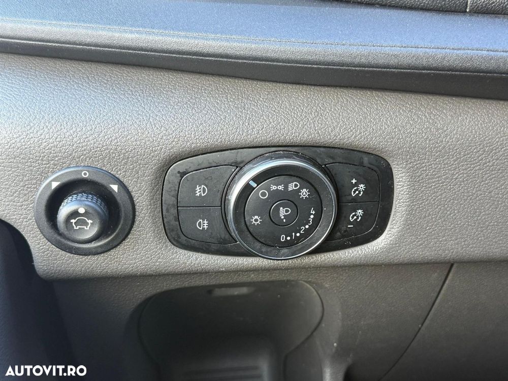 Ford transit - 14