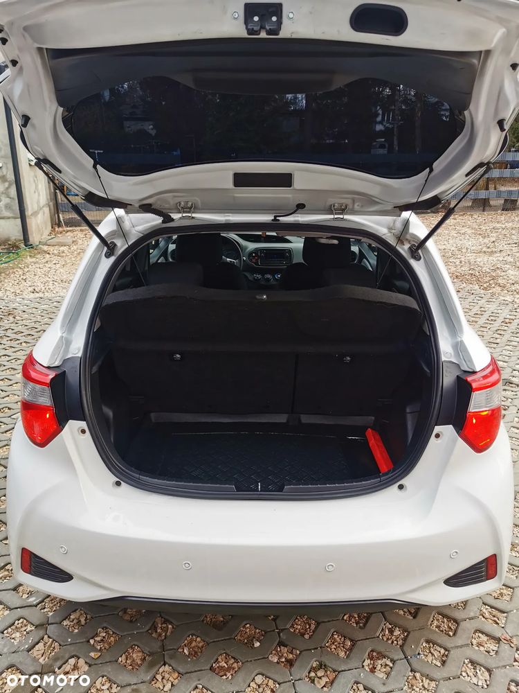 Toyota Yaris 1.5 Active - 19