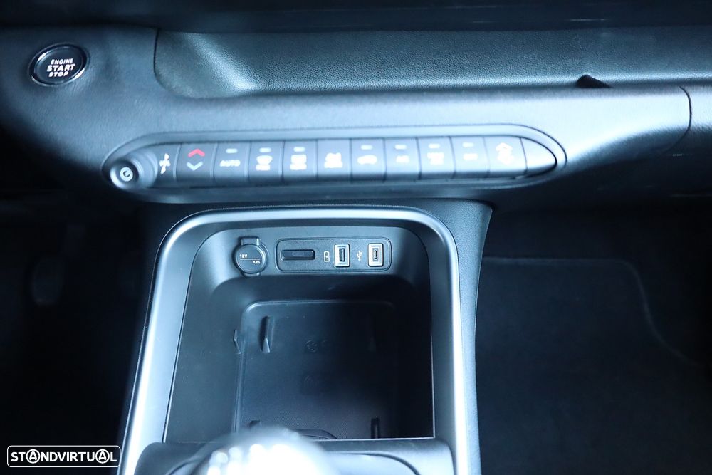 Jeep Avenger 1.2 GSE T3 Altitude - 19