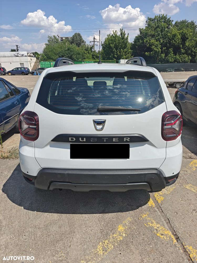 Dacia Duster TCe 100 Essential - 2