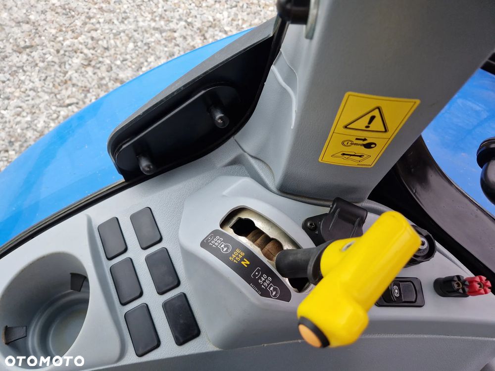 New Holland T7.200 AUTOCOMMAND - 11
