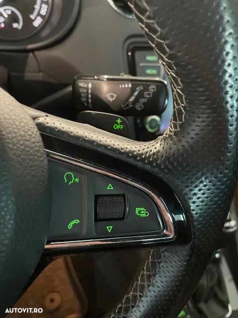 Skoda Octavia Combi Diesel 2.0 TDI DSG RS - 22