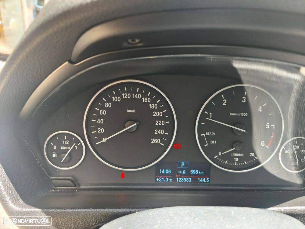 BMW 320 d Advantage Auto - 14