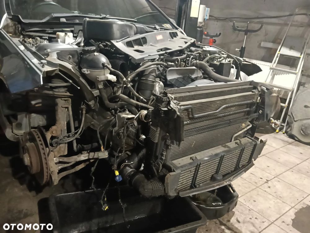 5424. Pas Przedni Chłodnice Belka Przód Mercedes C-Klasa W204 2009R Przedlift Kombi AMG (2007–2011)- Wysyłka - 3