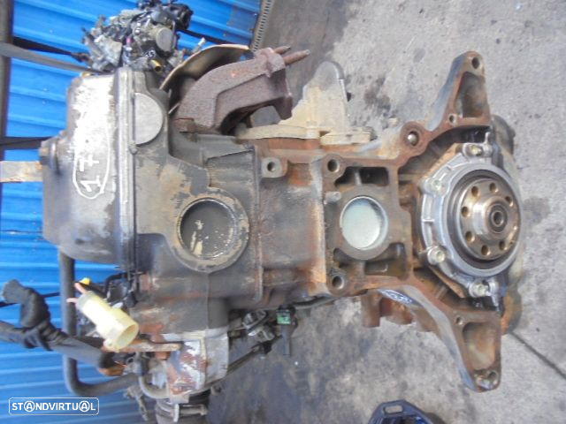 Motor 2L 1681020 TOYOTA HILUX LN56 1988 2.4D 75CV 2P CASTANHO - 4