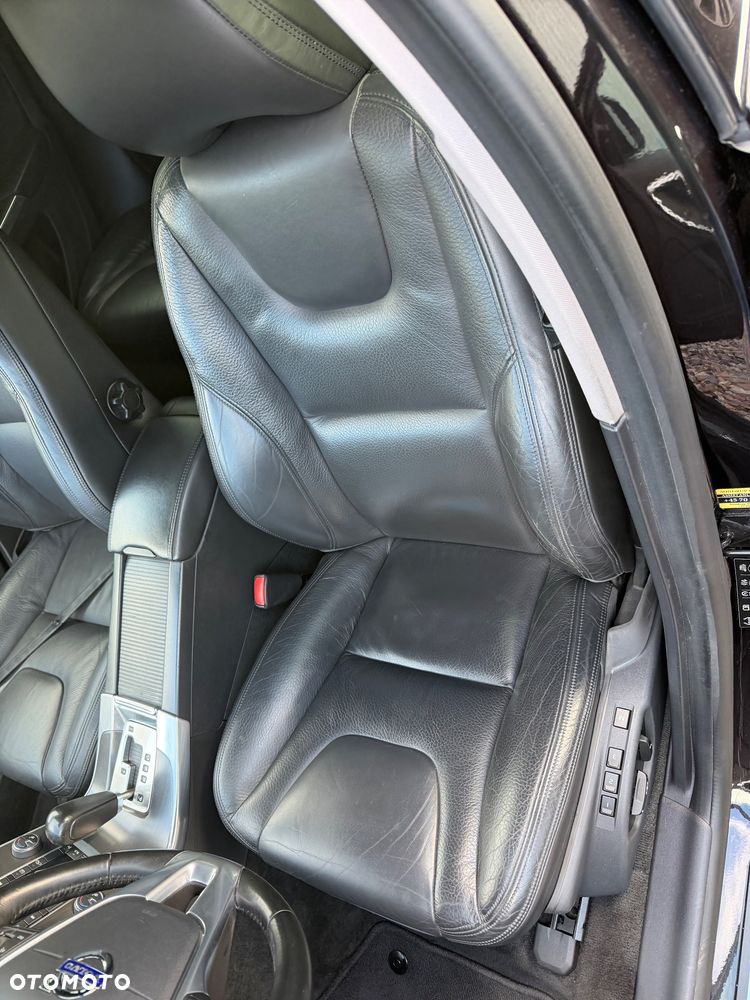 Volvo V60 D3 Geartronic Summum - 19