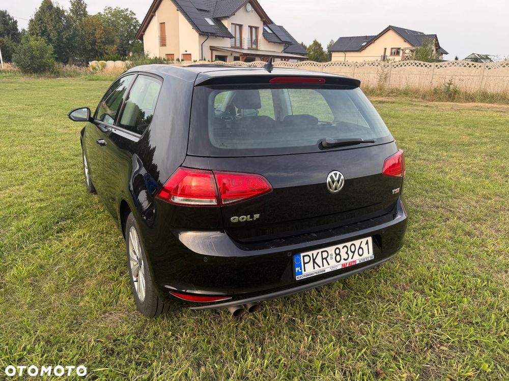 Volkswagen Golf - 4