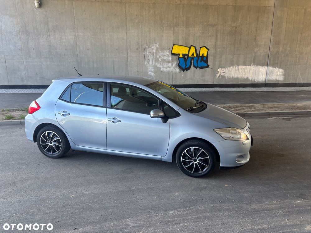 Toyota Auris 1.33 VVT-i Life+ - 9