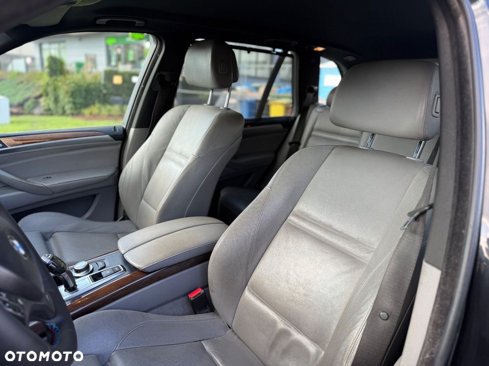 BMW X5 - 11