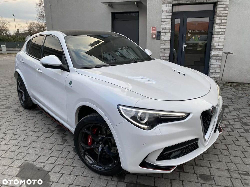 Alfa Romeo Stelvio 2.9 V6 Bi-Turbo Quadrifoglio Q4 - 2