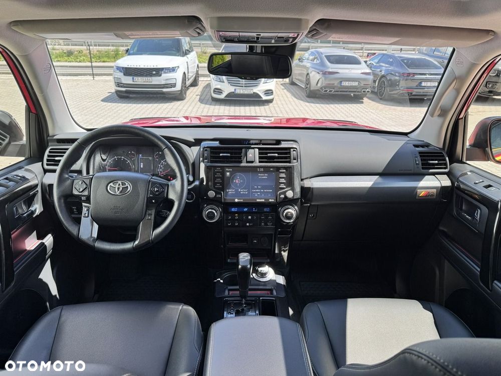 Toyota 4-Runner - 24