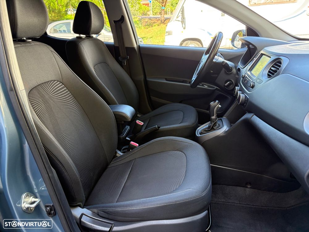Hyundai i10 1.0 Comfort AMT - 21