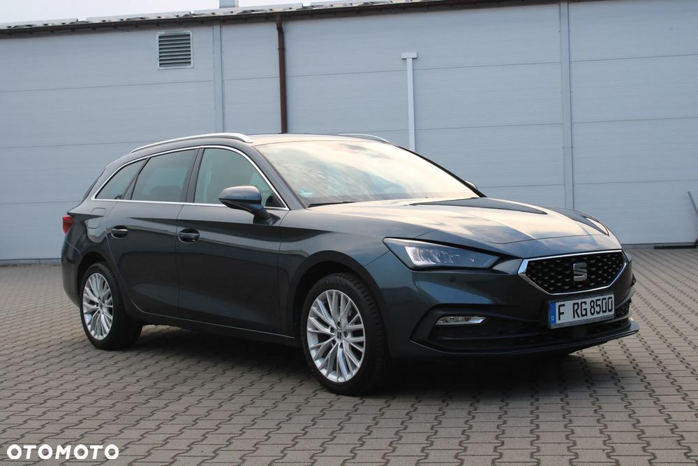 Seat Leon Sportstourer 2.0 TDI DSG Xcellence Plus - 31