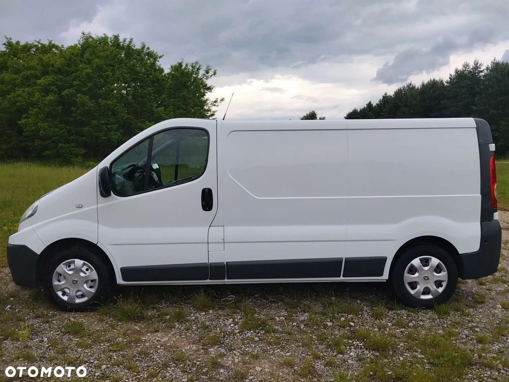 Renault Trafic - 12