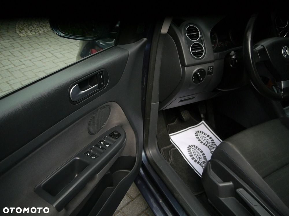 Volkswagen Golf Plus 1.6 Tour Edition - 37