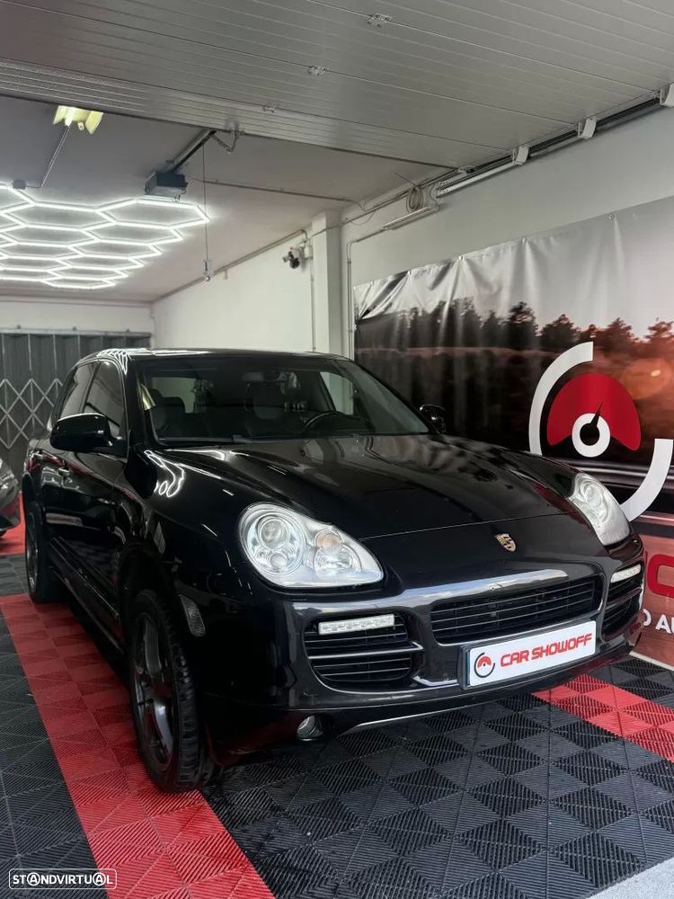 Porsche Cayenne S Tiptronic - 2